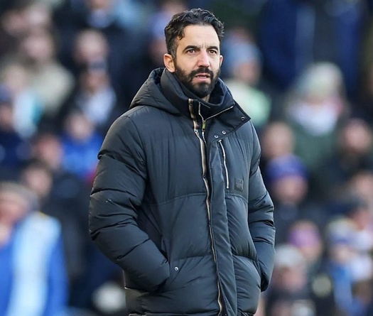 Fan MU phát hiện ra "lời mỉa mai cuối cùng" trong tuyên bố sa thải Amorim