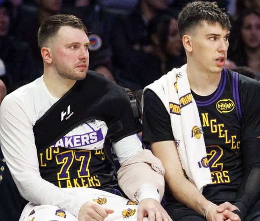 Sự hy sinh của Luka Doncic: Thi đấu với rất nhiều cơn đau giữa bão chấn thương của Lakers