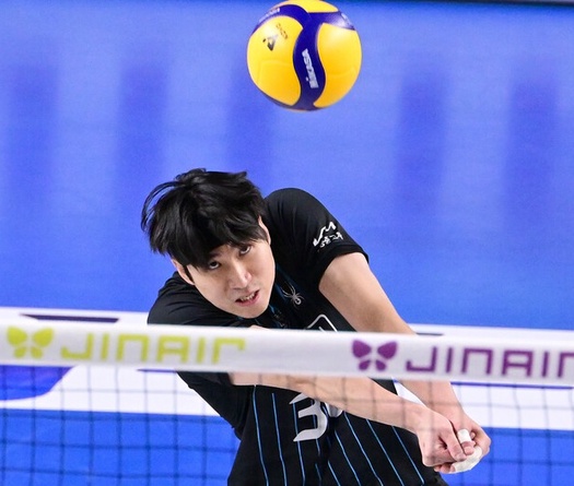 HLV Philippe Blanc: “Shin Ho-jin cần phải có sự tự tin”