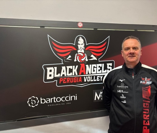 Ngày đầu tiên của HLV Micoli tại Perugia – “Một vinh dự lớn được ở đây”