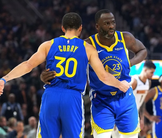 Stephen Curry và Gary Payton II "phát cuồng" với đồng đội Draymond Green?