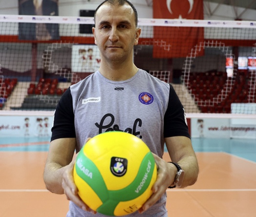 Taner Atik chính thức gia nhập Fenerbahçe: Bước chuyển mình quan trọng cho mùa giải mới