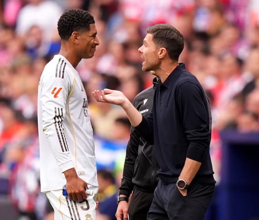 HLV Xabi Alonso bất ngờ bị Real Madrid sa thải sau trận chung kết Siêu cúp