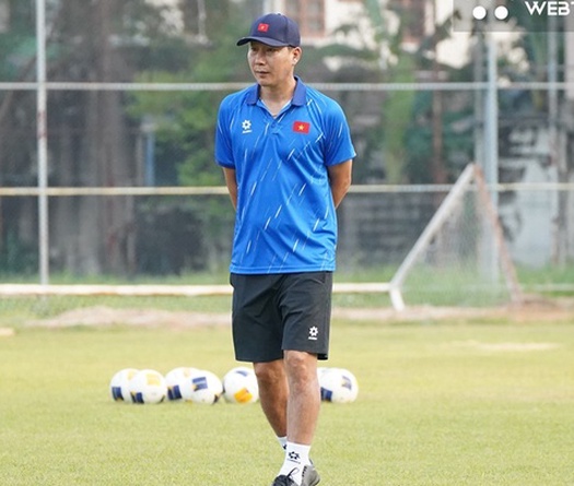 HLV Kim Sang Sik ra mệnh lệnh đặc biệt cho U23 Việt Nam: Không tự mãn!