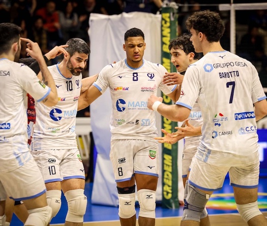 Cisterna đánh bại Monza 3-1, củng cố vị thế tại SuperLega