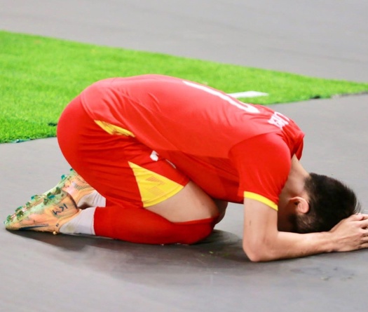 Đình Bắc và Lý Đức xin lỗi sau thất bại của U23 Việt Nam