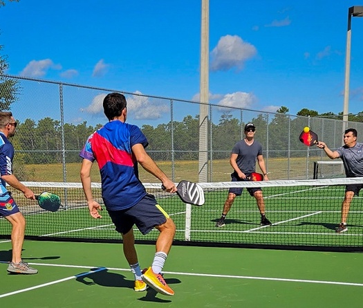Vì sao lob bóng là kỹ thuật bị đánh giá thấp nhất trong pickleball?