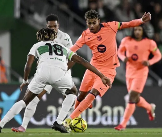 Lamine Yamal lập kỳ tích chưa từng có cho Barcelona sau hơn 20 năm