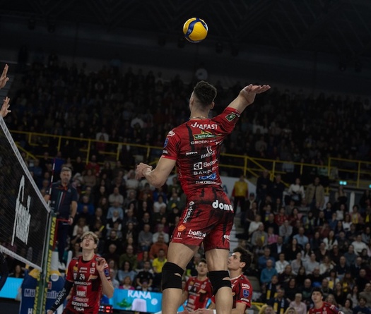 Vòng 19 Serie A: Perugia bứt phá, Civitanova quét sạch Verona