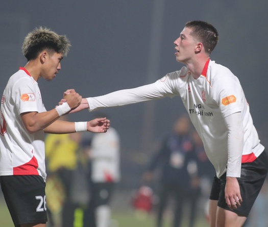 Ba cầu thủ Việt kiều cùng ghi bàn và một chiến lược đang đi vào chiều sâu của bóng đá Việt Nam