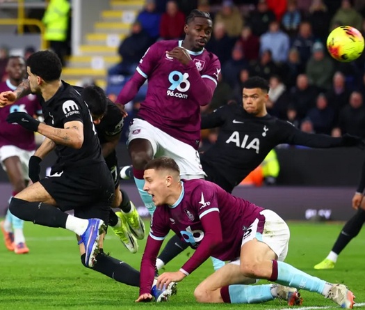 Dự đoán Burnley vs West Ham, 22h00 ngày 7/2, Ngoại hạng Anh 2025/26