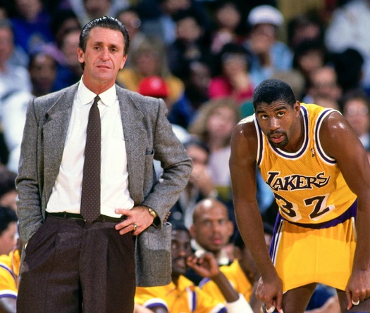 Từ phong cách hào hoa đến 4 chức vô địch NBA: "Bố già" Pat Riley hóa tượng đài tại Los Angeles Lakers