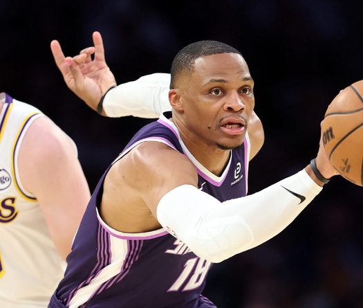 Russell Westbrook và màn tái ngộ thảm họa trước Lakers: Càng cố gắng thể hiện, càng nhận về trái đắng