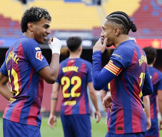Đội hình dự kiến Barcelona gặp Atletico ở Cúp Nhà vua: "Phép màu" bắt đầu từ Joan Garcia