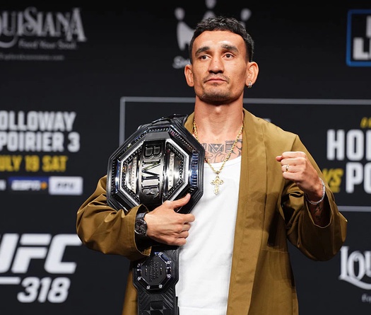 Từ một danh hiệu vui vẻ, đai BMF trở thành chiếc đai được săn đón nhất UFC