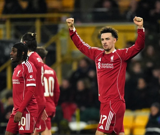 Màn báo thù ngọt ngào với 3 bàn thắng đưa Liverpool vào tứ kết FA Cup