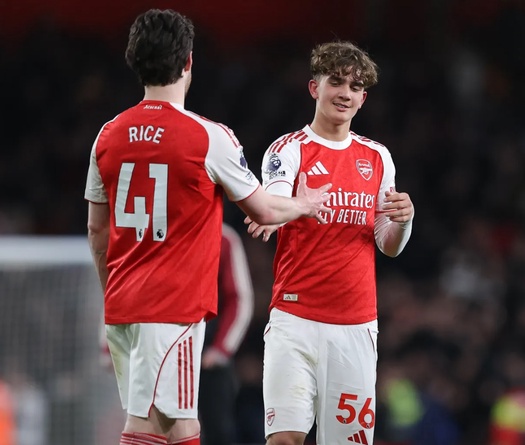 Max Dowman: Thần đồng 16 tuổi của Arsenal tạo bước ngoặt cho cuộc đua vô địch