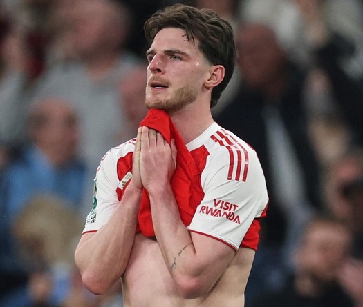 Chiến thắng của Man City trước Arsenal ở chung kết Carabao Cup liệu có tác động gì đến cuộc đua vô địch?