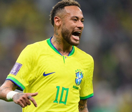 Phản ứng của Ancelotti sau khi các CĐV Brazil kêu gọi đưa Neymar trở lại