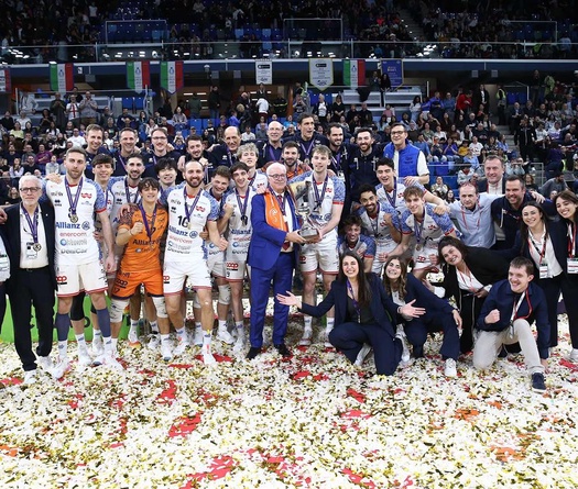 Allianz Milano đăng quang CEV Challenge Cup đầy thuyết phục