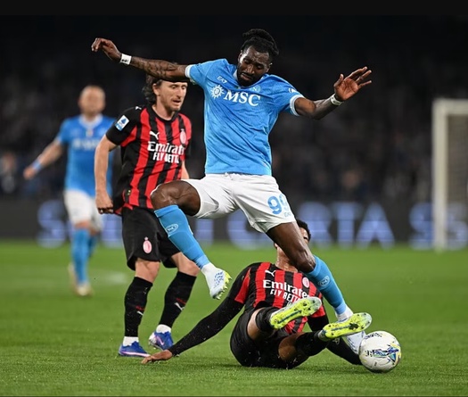 Bảng xếp hạng Serie A mới nhất: AC Milan tụt xuống vị trí thứ 3