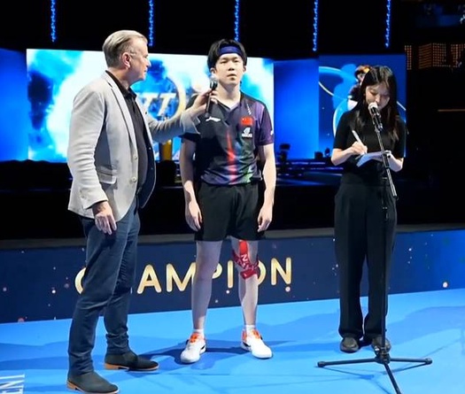 “Tôi đã sống sót đến cuối cùng” – Wang Chuqin nghẹn ngào sau khi chạm đỉnh World Cup 