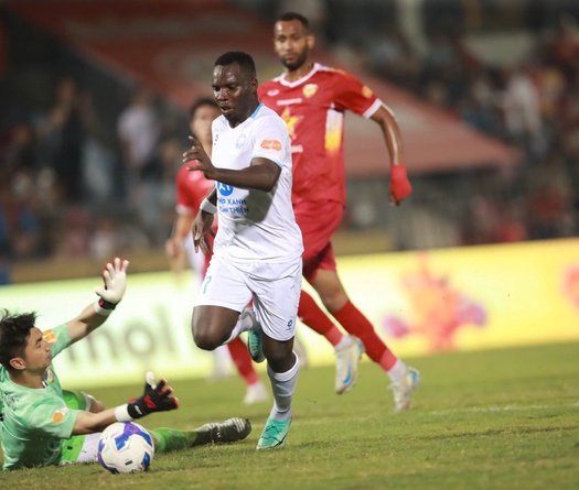 V.League có thể tăng ngoại binh và phản ứng của các CLB