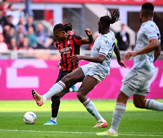 Bảng xếp hạng Serie A mới nhất: AC Milan bị Juventus bám sát