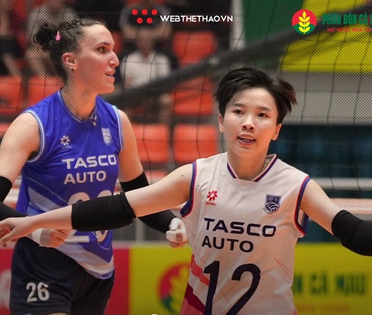 Hà Nội Tasco Auto thắng nghẹt thở 5 set, giữ vững mạch toàn thắng