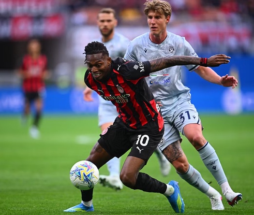Từ giấc mơ vô địch Serie A đến cơn ác mộng: Những lý do đằng sau sự sa sút không phanh của AC Milan