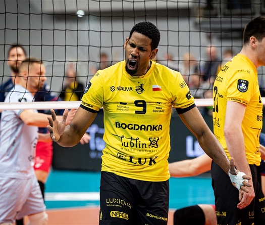 Lublin chiếm lợi thế bán kết PlusLiga ngay trên sân Warsaw