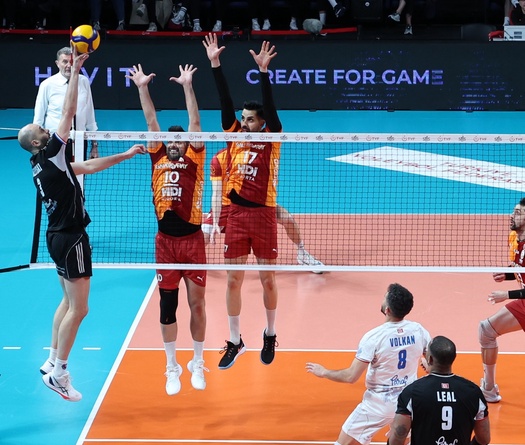 Galatasaray và Ziraat Bankkart hẹn nhau ở chung kết Thổ Nhĩ Kỳ