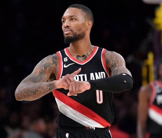 Phép màu tại Playoffs? Portland Trail Blazers có khả năng xem xét màn tái xuất của Damian Lillard