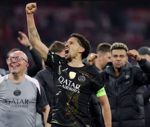 PSG có "2 đội bóng" thi đấu thành công ở cả Ligue 1 và Champions League
