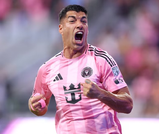Luis Suarez để ngỏ khả năng trở lại tham dự World Cup 2026 nhưng Bielsa nói không
