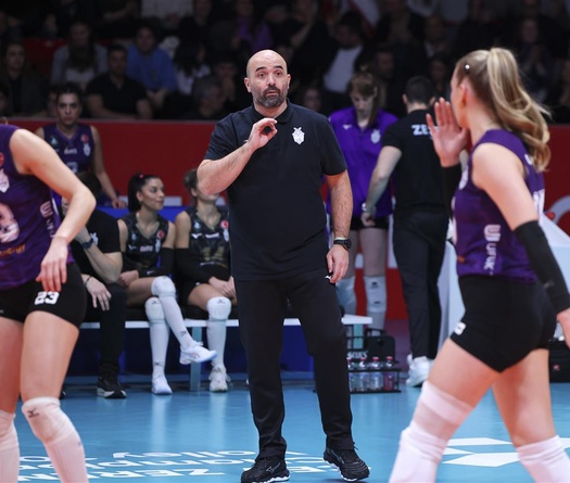 Zeren Spor Ankara chia tay HLV Stevan Ljubičić sau 2 mùa giải