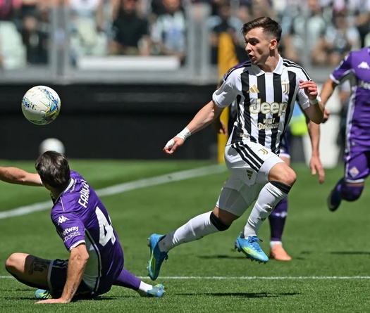 Bảng xếp hạng Serie A mới nhất: AC Milan lên thứ 3, Juventus tụt xuống thứ 6