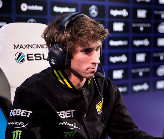 Dendi chỉ trích hệ thống report của Dota 2 sau hàng loạt trận gặp grief và AFK
