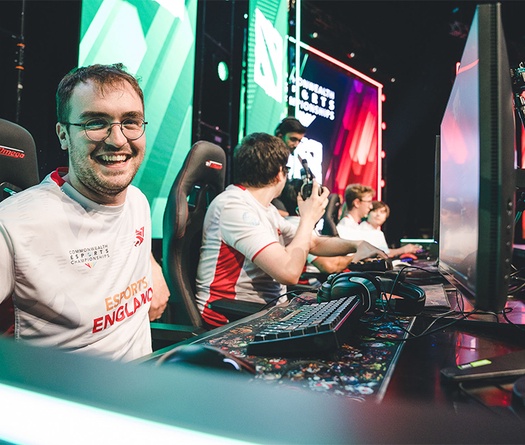 Văn hóa gaming lên ngôi tại Anh, doanh thu streaming và nội dung game tăng vọt
