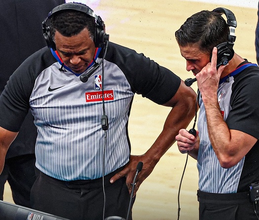 Học tập tennis và bóng chày, NBA sẽ áp dụng AI vào hỗ trợ công tác trọng tài trong bóng rổ