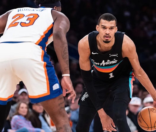 Đoán trúng cả 7 trận chung kết miền, "tiên tri" Corgi đoán San Antonio Spurs vô địch NBA 2026 