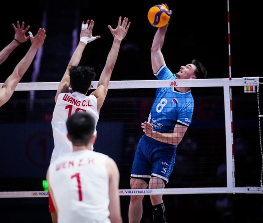 Slovenia toát mồ hôi hột trước Trung Quốc ngày mở màn VNL 2026