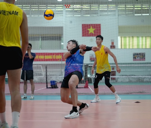 Khám phá đội tuyển bóng chuyền nam "luyện công" dưới thời tân HLV Federico Rampazzo