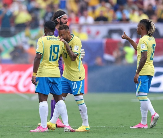Vì sao Brazil chỉ còn là đội bóng tầm trung sau những thất bại liên tiếp ở World Cup?