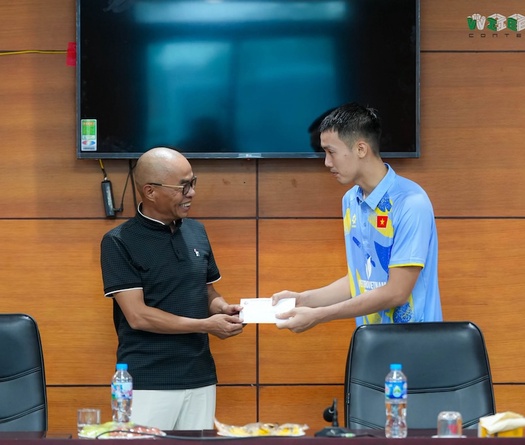 Lãnh đạo Liên đoàn Bóng chuyền Việt Nam "tiếp lửa" cho đội tuyển nam trước thềm SEA V Cup 2026