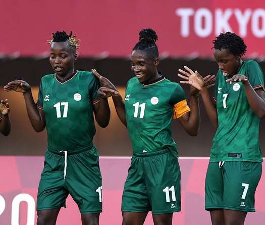 Barbra Banda lập 2 hat-trick chưa từng có trong lịch sử Oympic