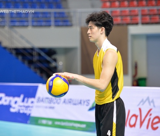 Quản Trọng Nghĩa: Vô địch khoản "chạy show" làng bóng chuyền