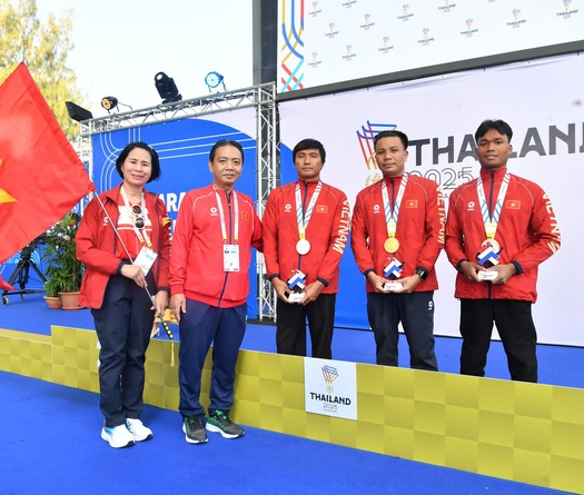 Võ Huỳnh Anh Khoa "mở hàng" HCV cho Việt Nam tại ASEAN Para Games 13