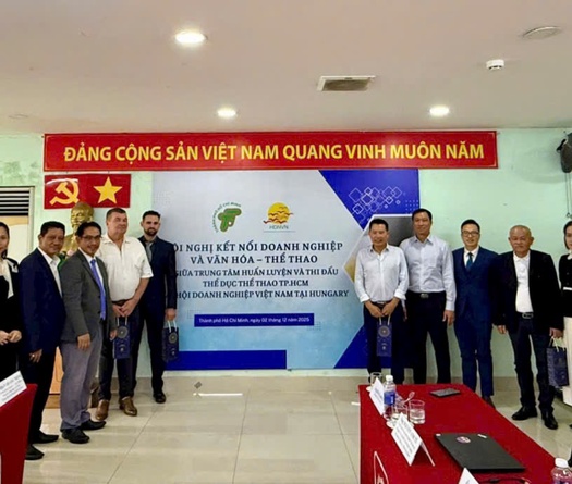 Doanh nghiệp Việt kiều "mách nước": Safe Laser cầm tay - bí quyết phục hồi chấn thương 'siêu tốc' cho VĐV TP.HCM