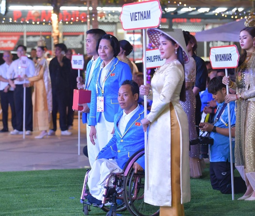 Lễ thượng cờ ASEAN Para Games 13: Đoàn thể thao người khuyết tật Việt Nam nhập cuộc với mục tiêu Top đầu
